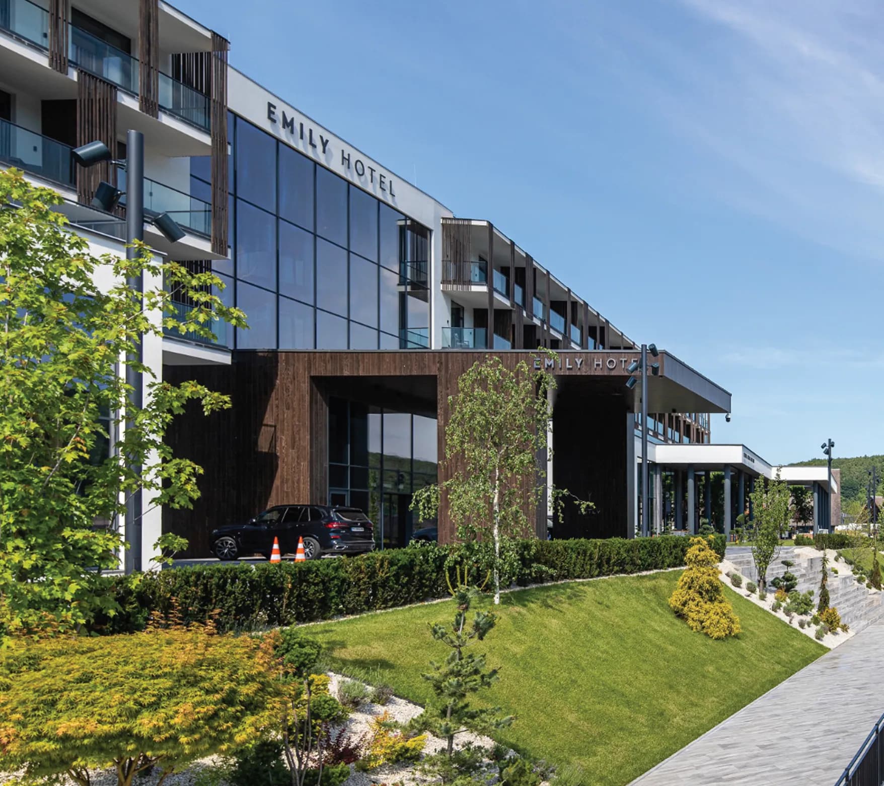 EMILY HOTEL